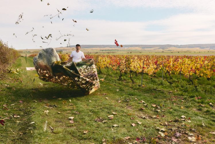 Sam Falls, 2024. Image courtesy of Alice Jacquemin and Ruinart.